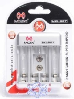 Carregador MOX MO-CP51 Bi Volt Auto Stop Carga Super Rapida para Pilhas AAA/AA e Bateria 9V (Com 4 Pilhas AA)